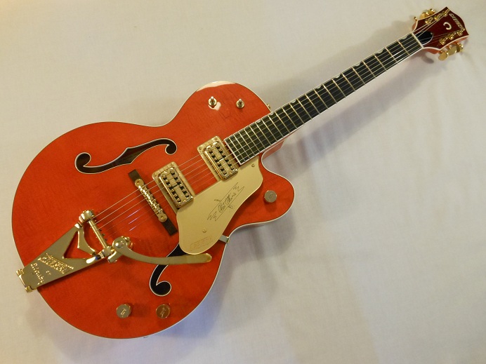 G6120 Chet Atkins Hollowbody Picture 1